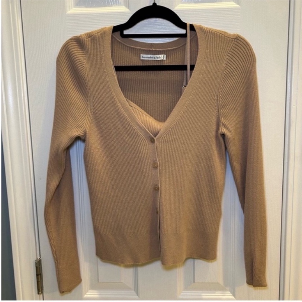Abercrombie ribbed cardigan and tank set